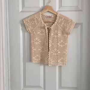 Crochet bonpoint cover up